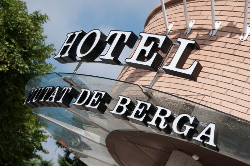 Hcc Ciutat De Berga Hotel Luaran gambar